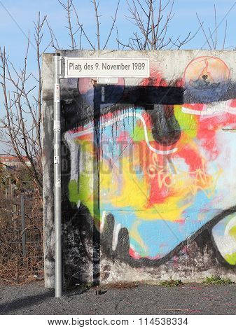 Filmvorführung „Bornholmer Strasse“ und Zeitzeugenberichte