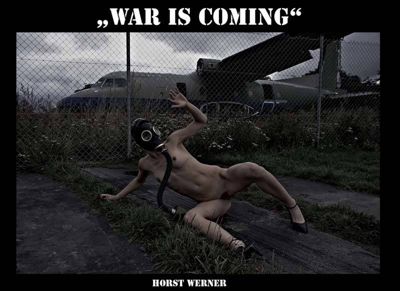 "Kunst+Suppe" Fotoausstellung "Horst Werner´s Fetish Fantasies"