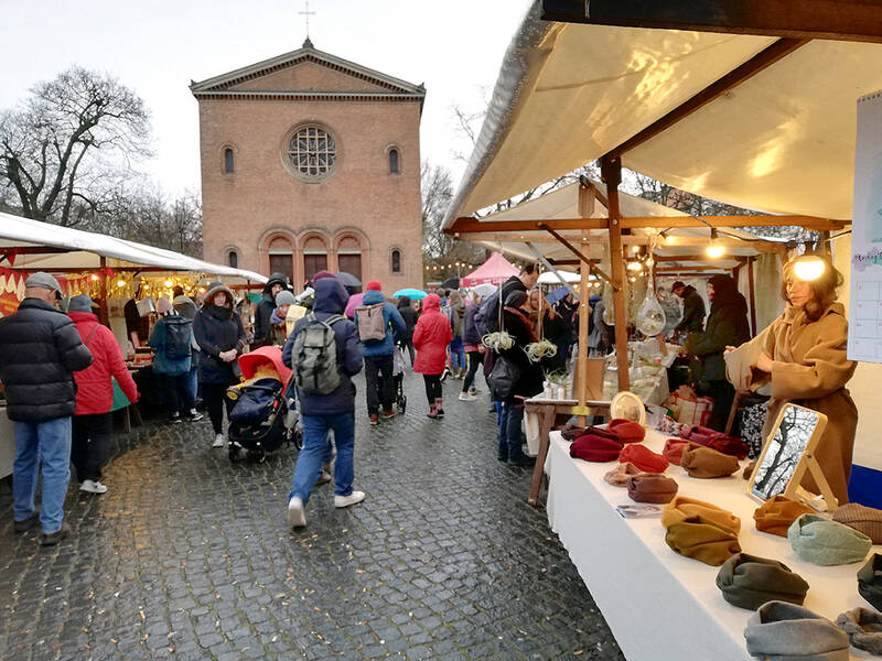 Weihnachtlicher Weddingmarkt 1/4