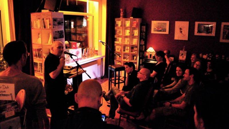 Lesung, Hörspielereien & Winterbier: Das Beste zum Schluss @ Periplaneta Berlin