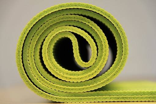Kundalini Yoga oder "Kluger Nabel - Weises Herz - Leerer Kopf" bei Tik e.V.