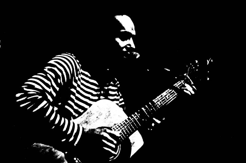 Chansons, Poesie & Rock'n'Roll mit Zhenja Oks im Ufer Cafe