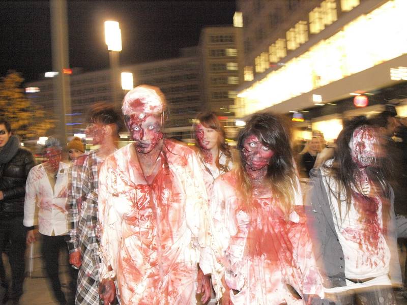 Zombie walk and dance